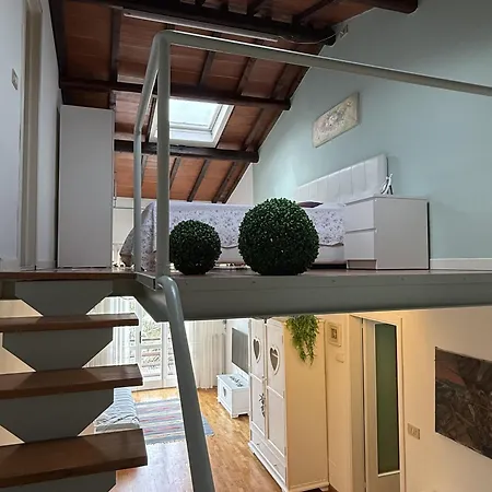 Panciroli Vista Mare Apartment *