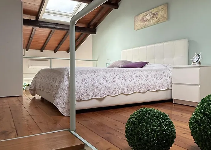 Panciroli Vista Mare Apartment *