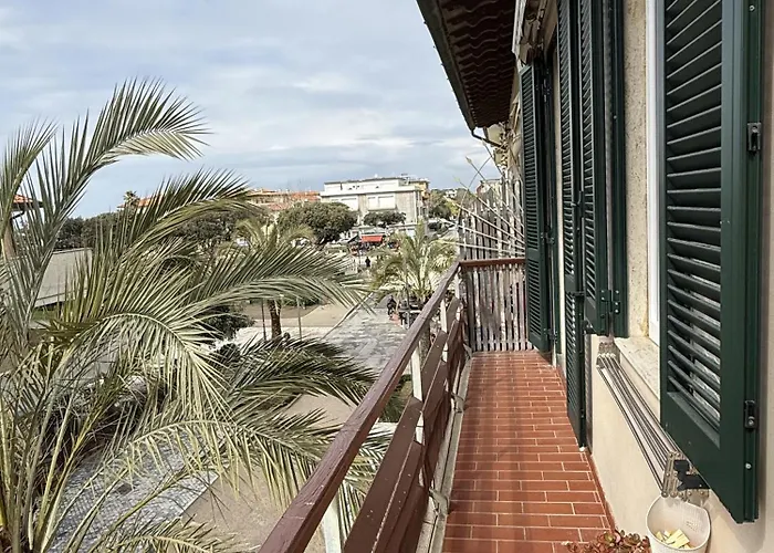 Appartamento Panciroli Vista Mare Marina di Pietrasanta